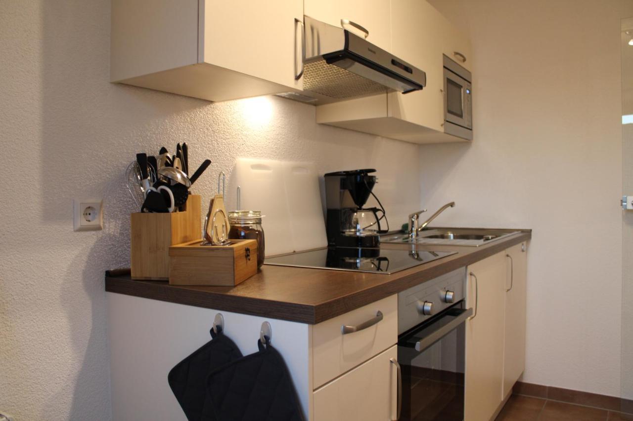Carl Apartment *