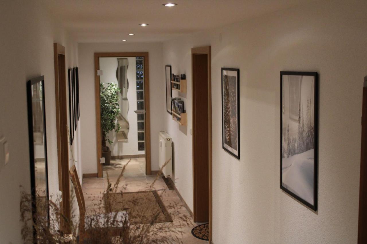 Carl Apartment *